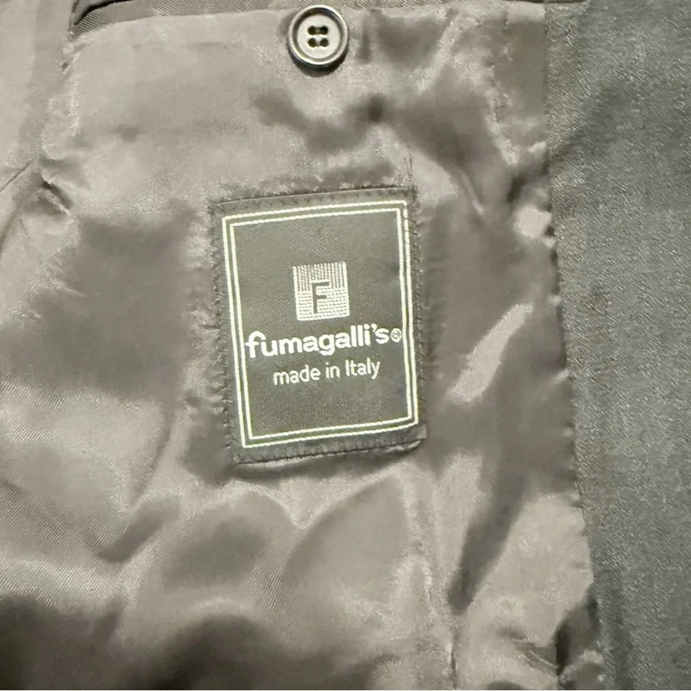 Fumagallis Mens  Three Button Suit Jacket Black 100% Wool Made In Italy  42LN
